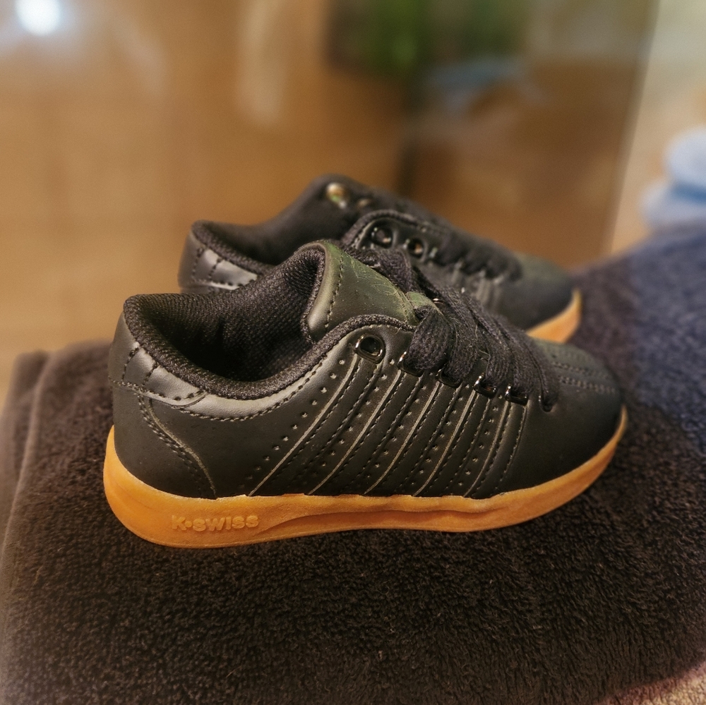 Kswiss kids sneakers